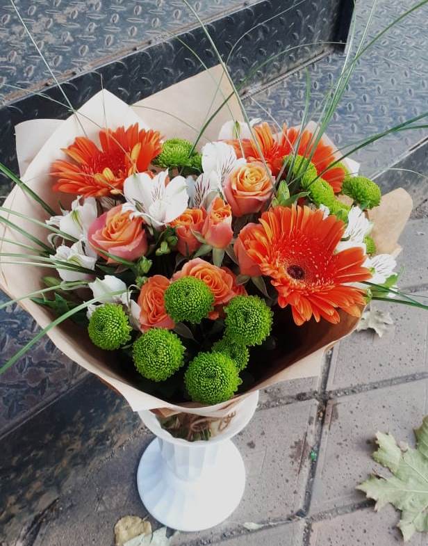 Букет цветов из: Герберы, Хризантемы, Альстромерии и Розы в Ефимовский