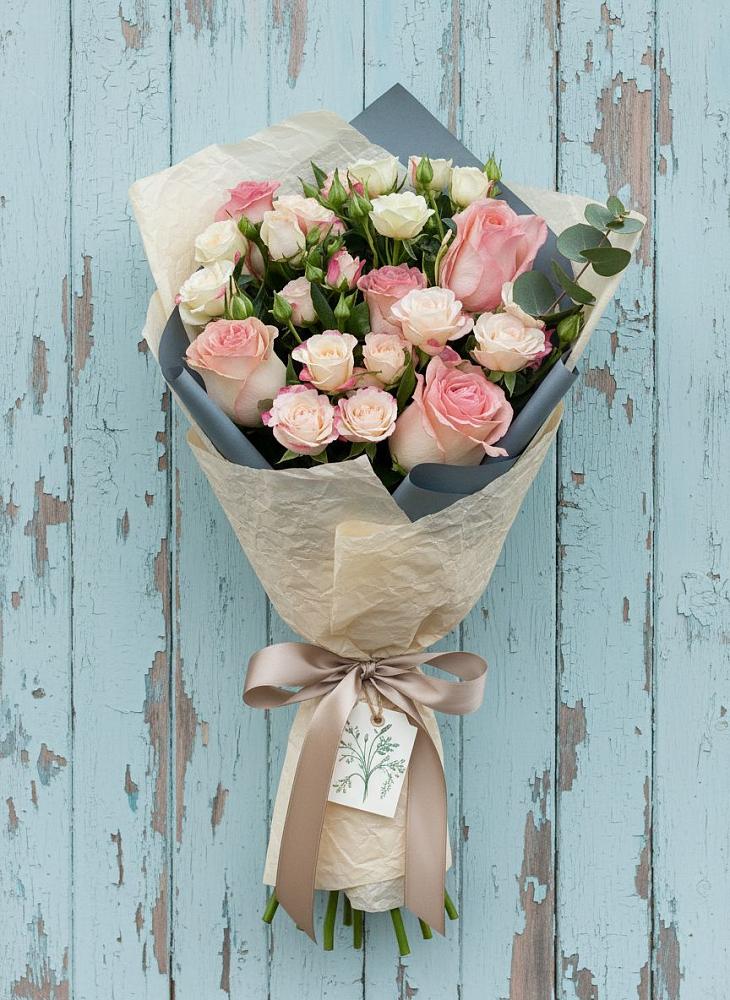 Букет цветов из: Розы в Ефимовский