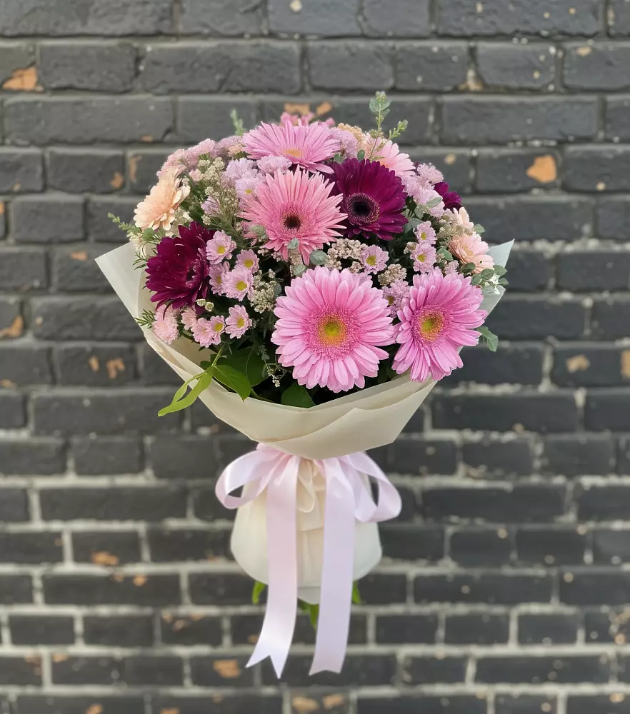 Букет цветов из: Герберы и Хризантемы в Ефимовский