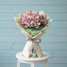 Букет цветов из:  Орхидеи и Розы в Ефимовский