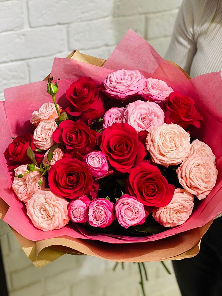 Букет цветов из: Розы в Ефимовский