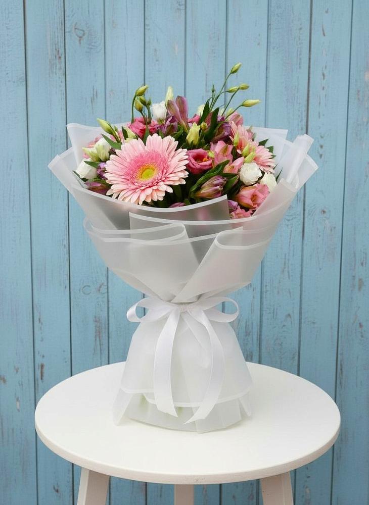 Букет цветов из: Герберы, Альстромерии и Лизиантусы в Ефимовский