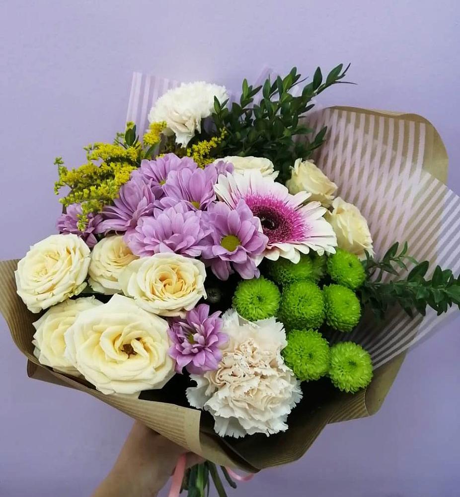 Букет цветов из: Хризантемы, Розы, Гвоздики и Герберы в Ефимовский