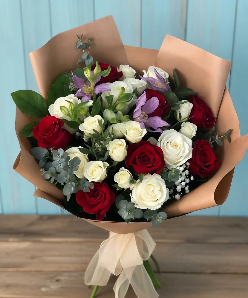 Букет цветов из: Розы и Альстромерии в Ефимовский