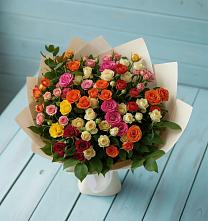Букет Микс из разноцветных кустовых роз в Ефимовский